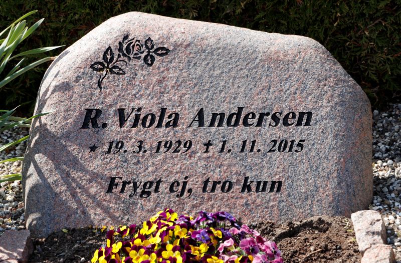 R. Viola Andersen.JPG